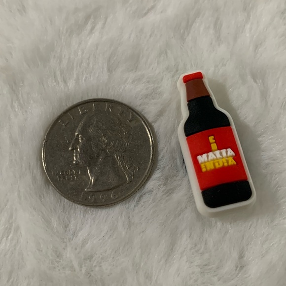 New Croc charm - Picture 2 of 2